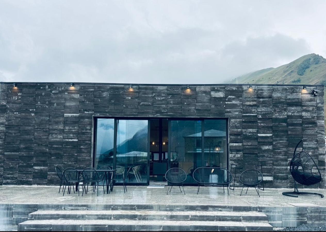 Alpine Escape Kazbegi Villa Ngoại thất bức ảnh