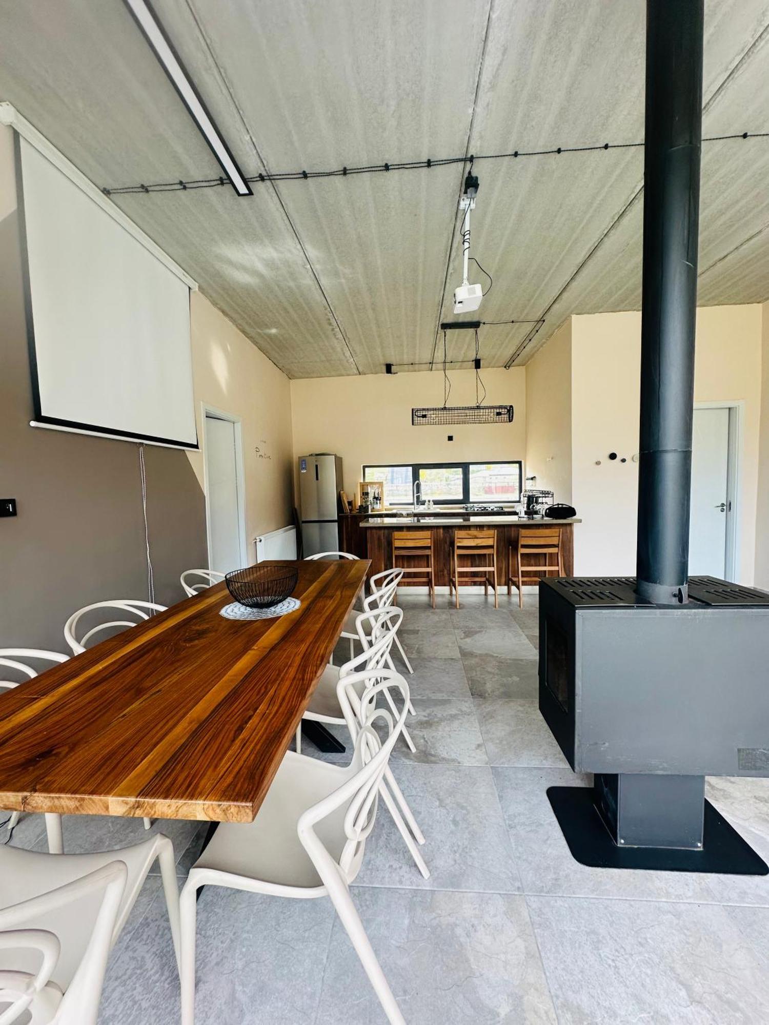 Alpine Escape Kazbegi Villa Ngoại thất bức ảnh