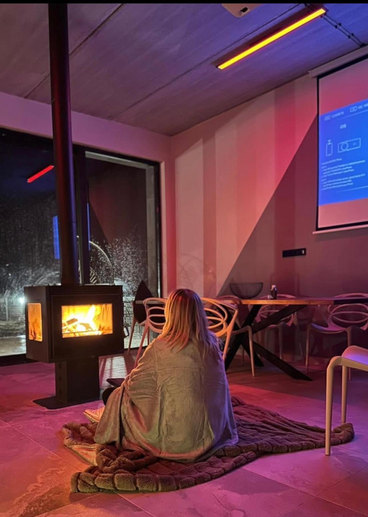 Alpine Escape Kazbegi Villa Ngoại thất bức ảnh